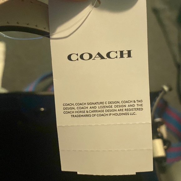 Coach authentic bag with dust bag - Picture 4 of 4